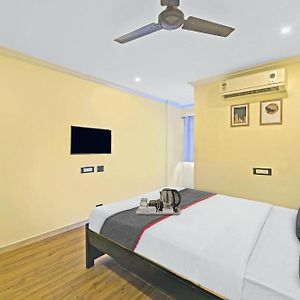 Townhouse Fantasea Hotels Near Omr